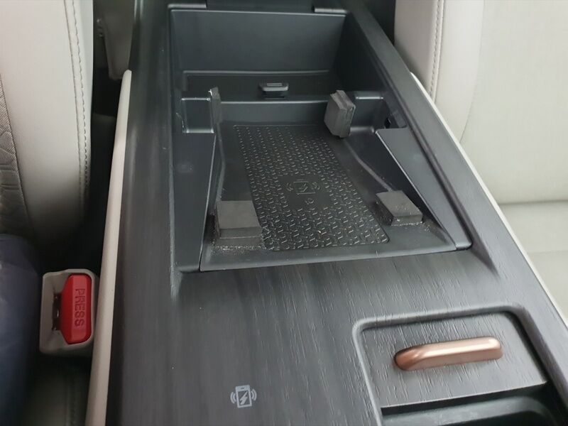 More views of Nissan Ariya