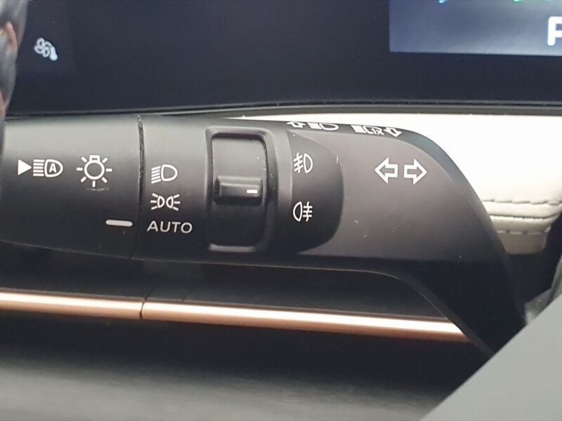 More views of Nissan Ariya