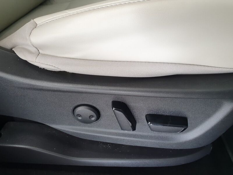 More views of Nissan Ariya