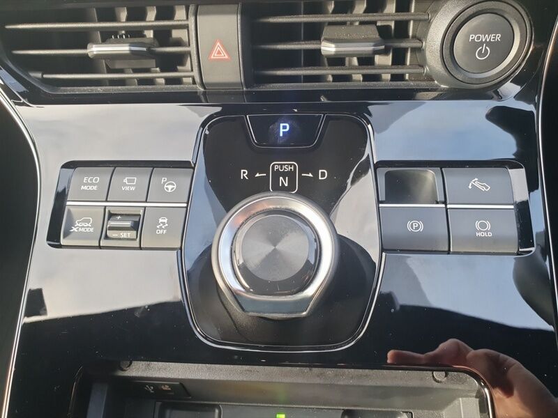 More views of Toyota bZ4X