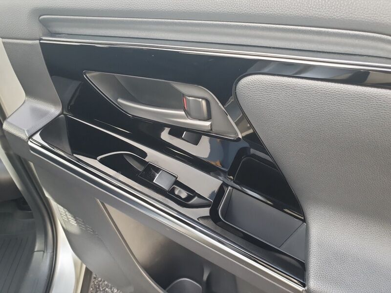 More views of Toyota bZ4X