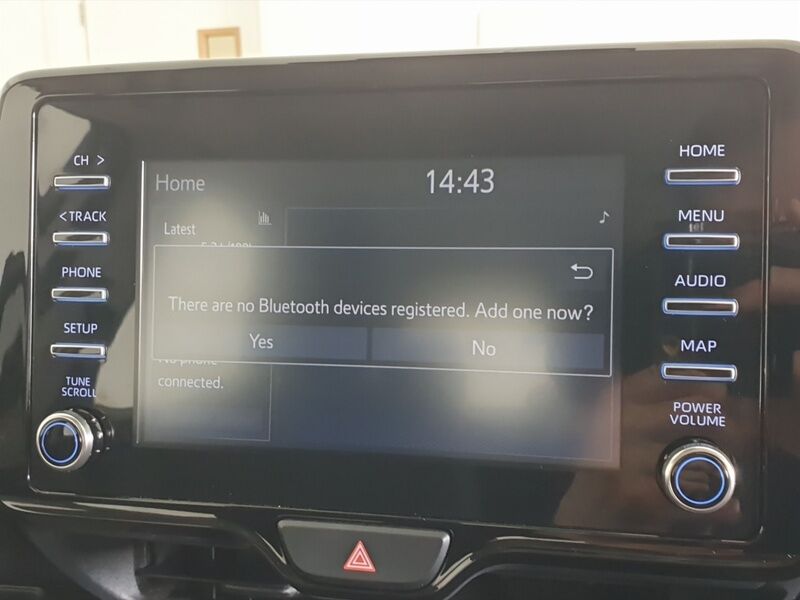 More views of Toyota Yaris