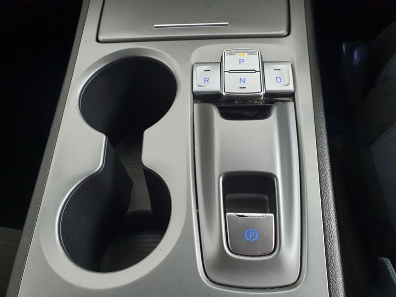 More views of Hyundai KONA