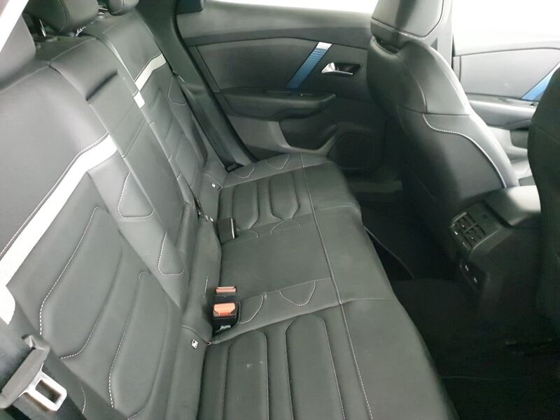 More views of Citroen e-C4