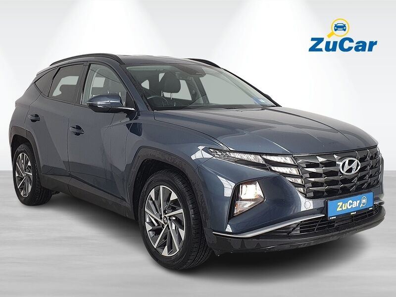 More views of Hyundai Tucson