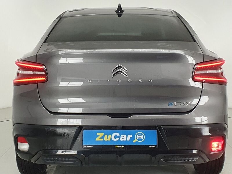 More views of Citroen e-C4 X