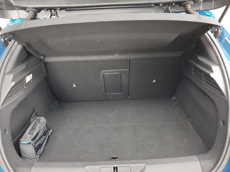 More views of Peugeot 308