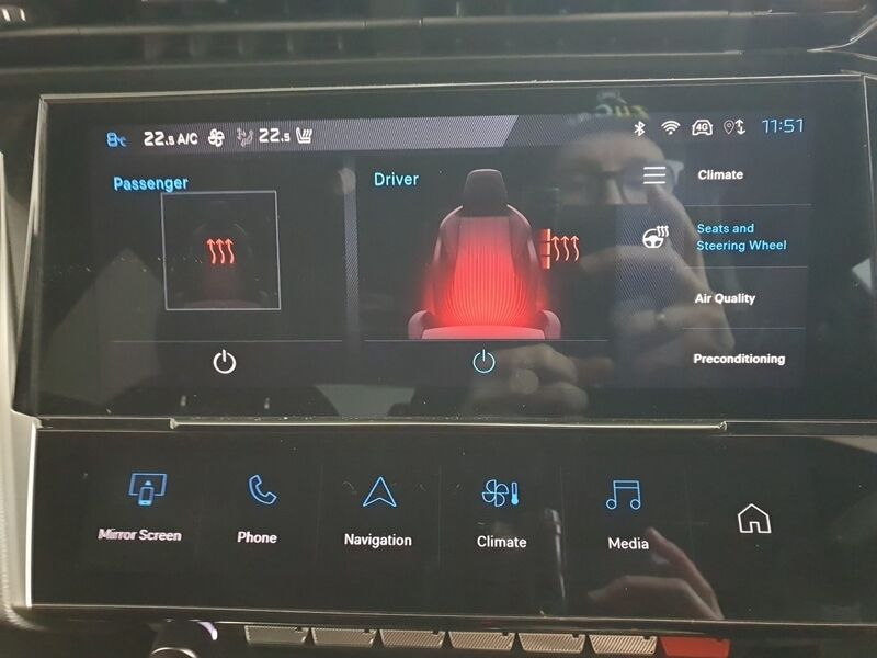 More views of Peugeot 308