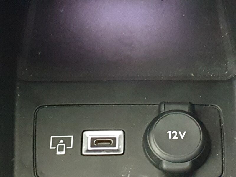 More views of Peugeot 308