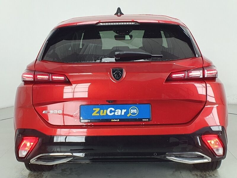 More views of Peugeot 308