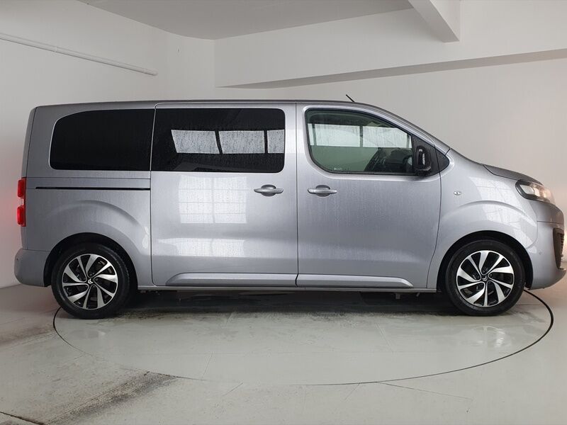 More views of Citroen Spacetourer