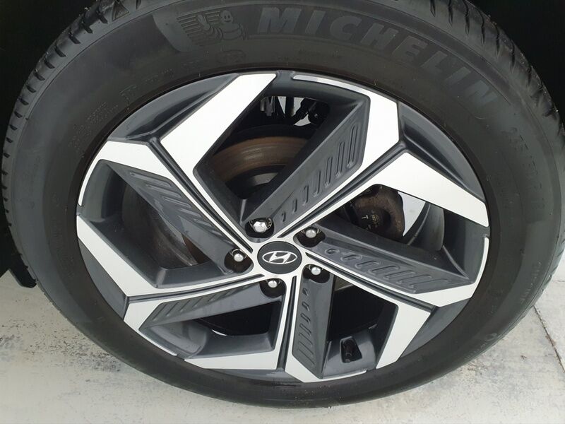 More views of Hyundai Tucson