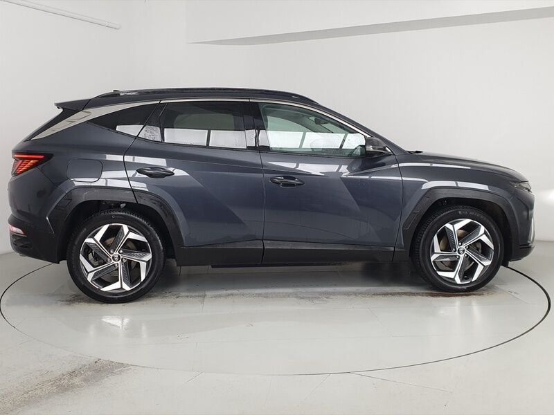 More views of Hyundai Tucson