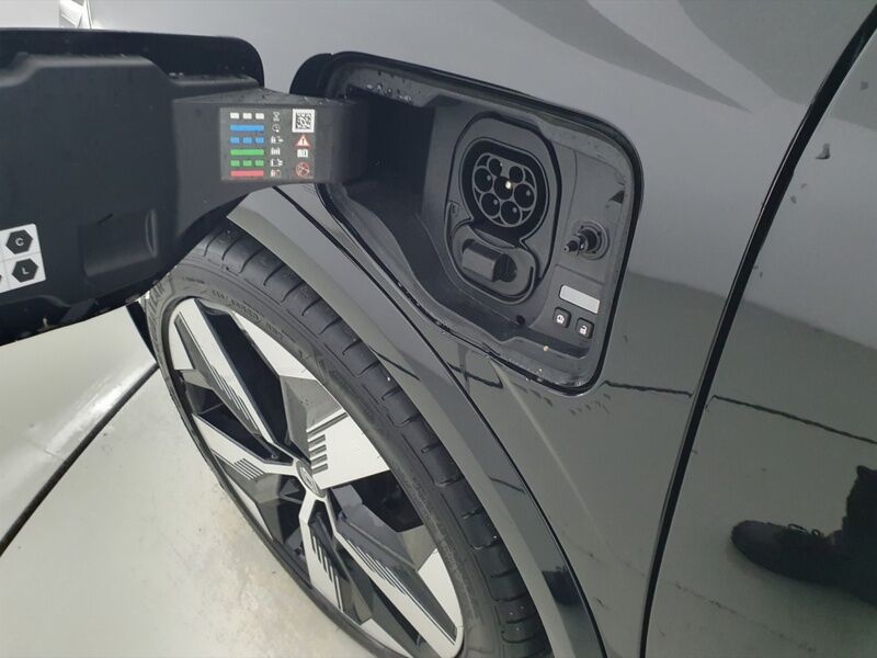 More views of Renault Megane