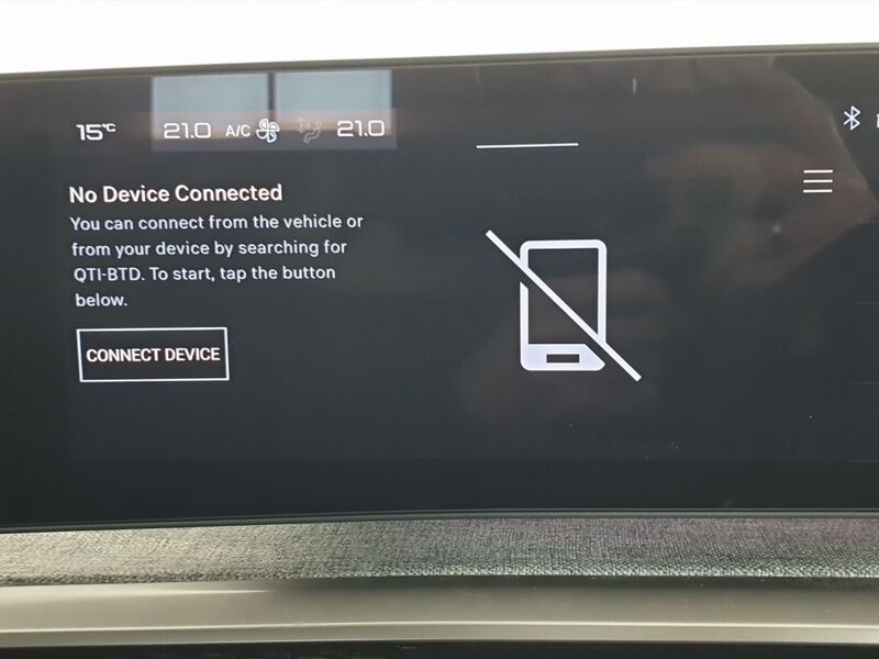 More views of Peugeot 3008