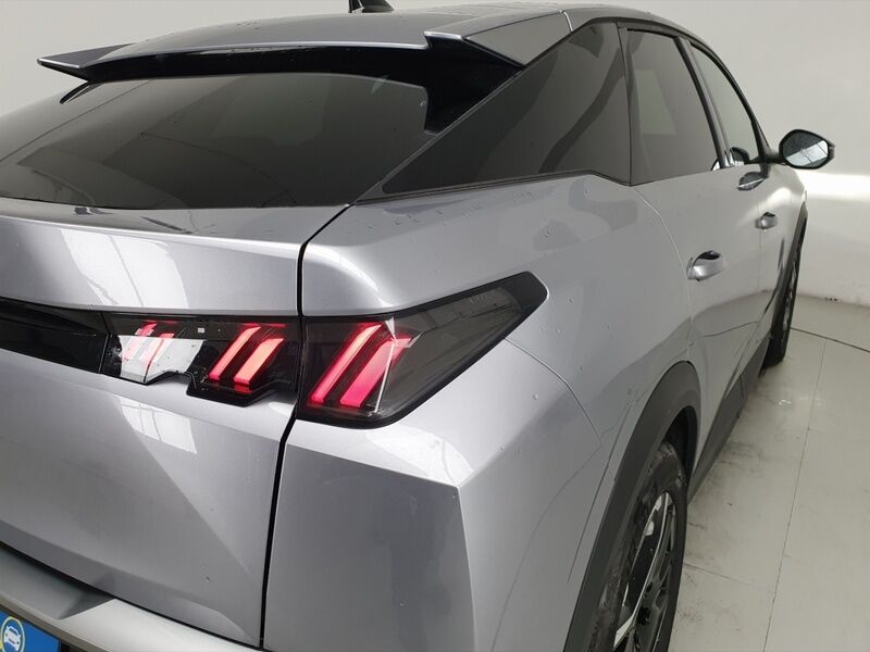 More views of Peugeot 3008