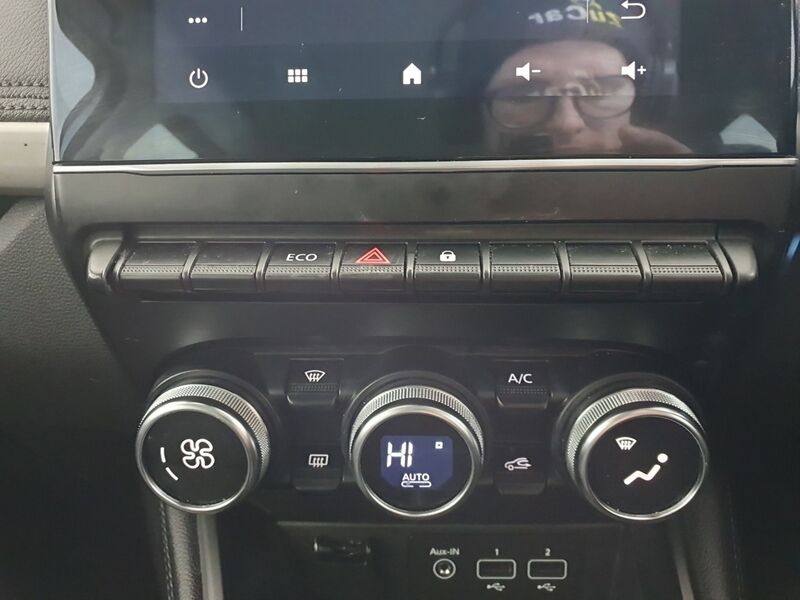 More views of Renault Zoe