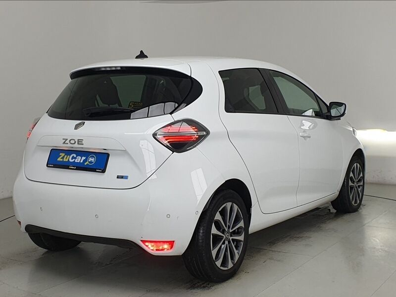 More views of Renault Zoe