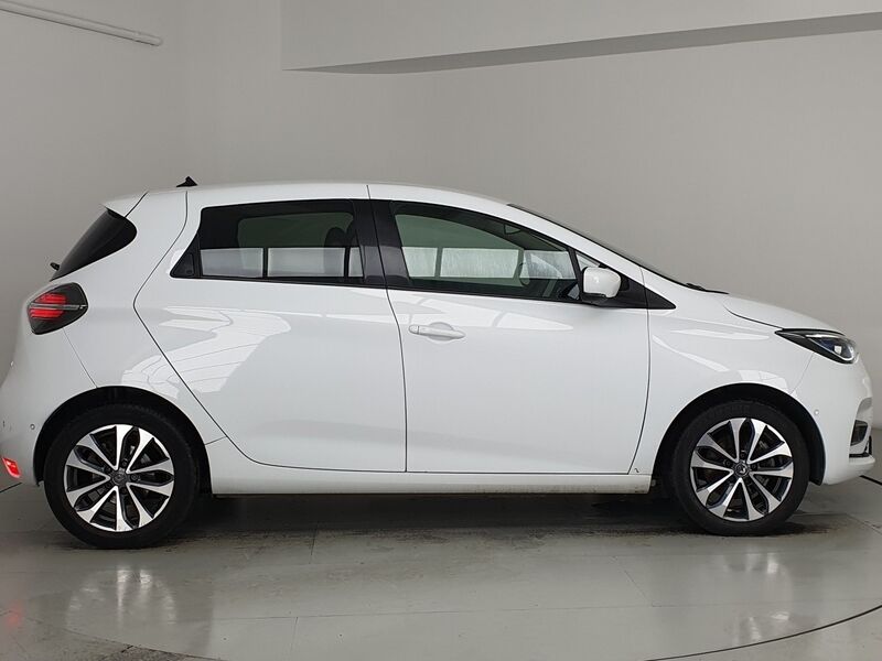 More views of Renault Zoe