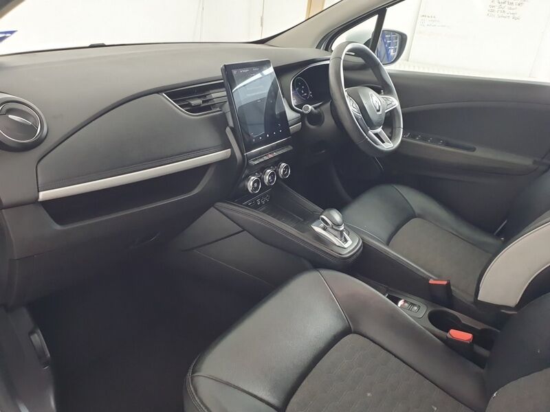 More views of Renault Zoe