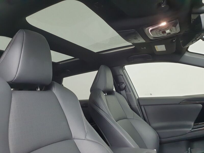 More views of Subaru Solterra