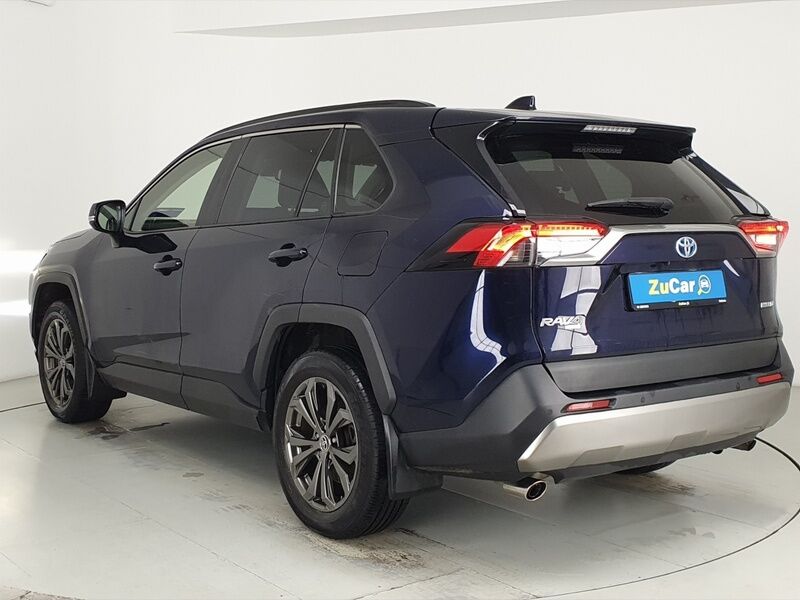 More views of Toyota RAV4