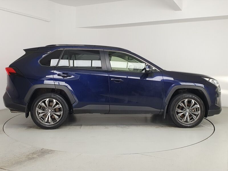 More views of Toyota RAV4