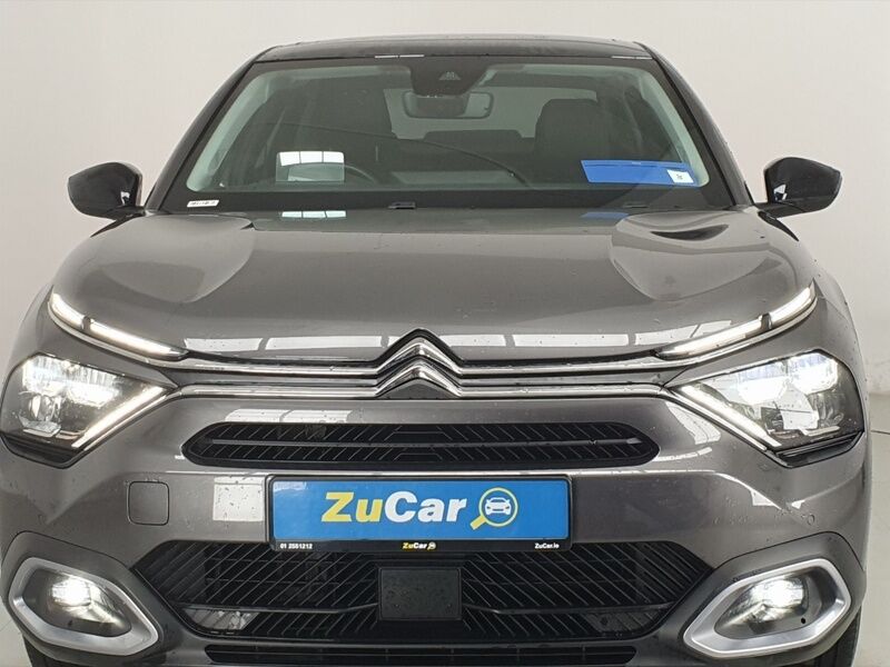 More views of Citroen e-C4 X