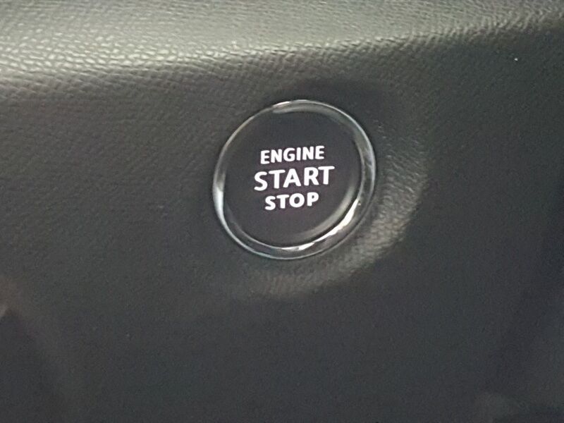 More views of Citroen e-C4 X