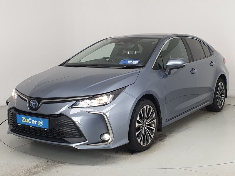 More views of Toyota Corolla