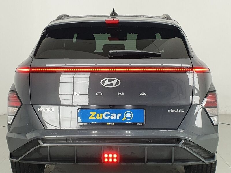More views of Hyundai KONA