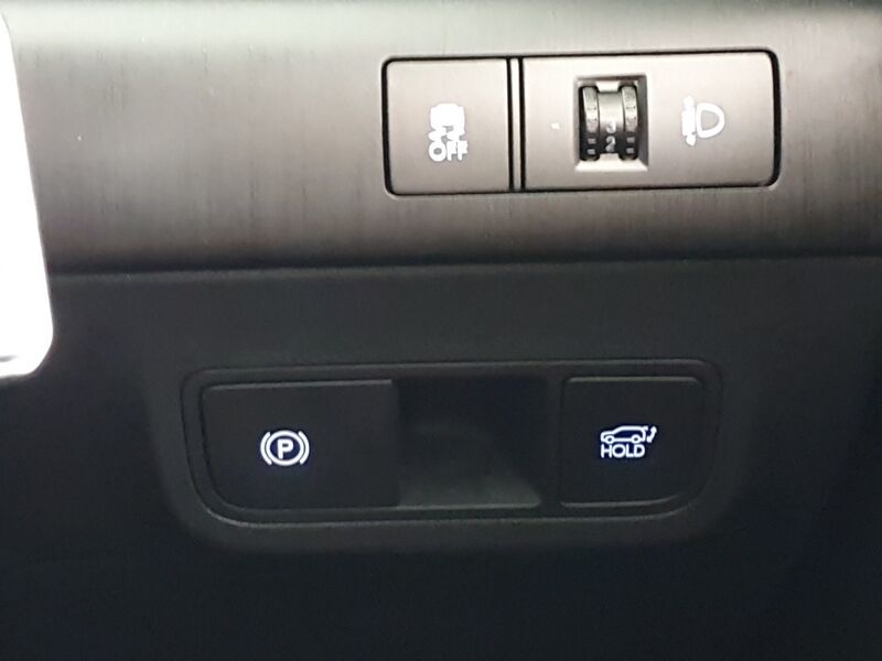 More views of Hyundai KONA