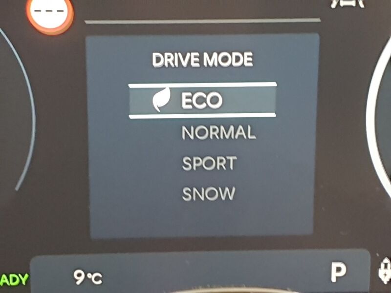 More views of Hyundai KONA