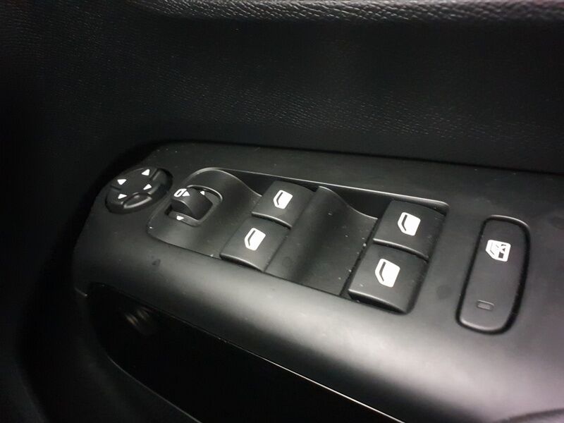 More views of Citroen C5 Aircross