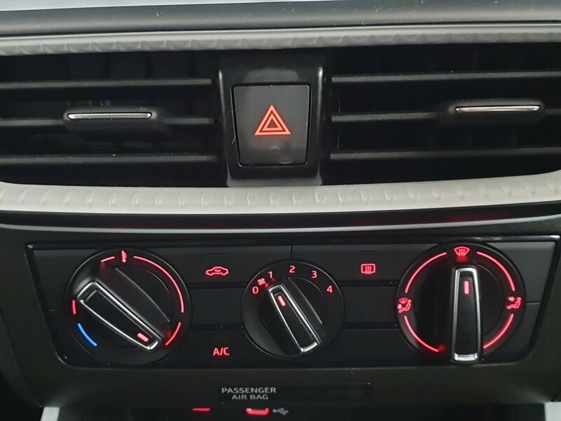 More views of SEAT Arona