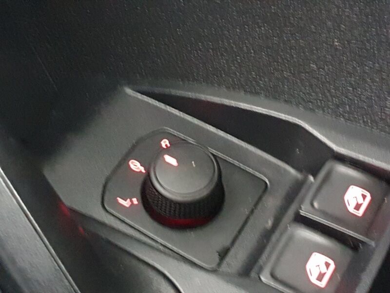 More views of SEAT Arona