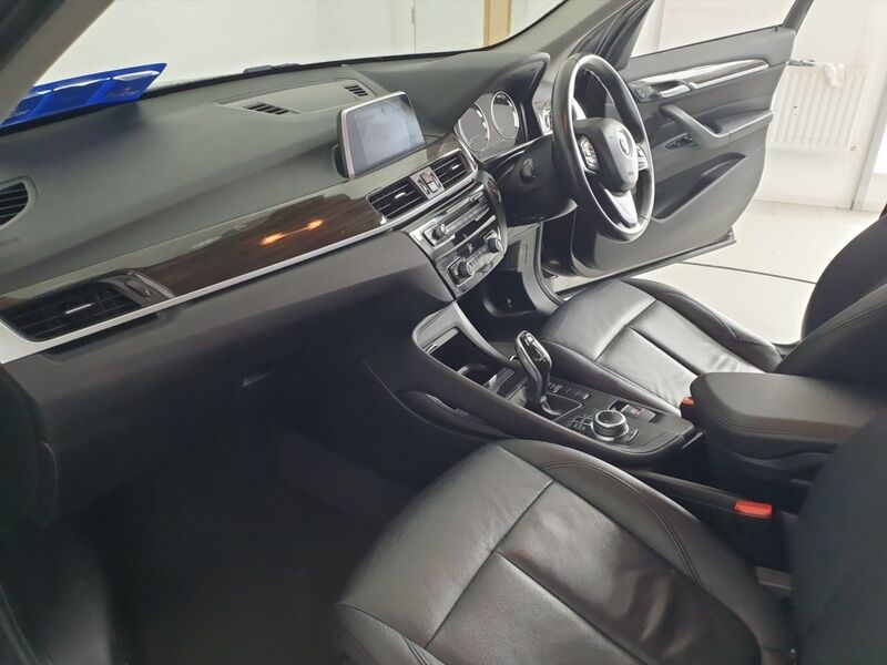 More views of BMW X1