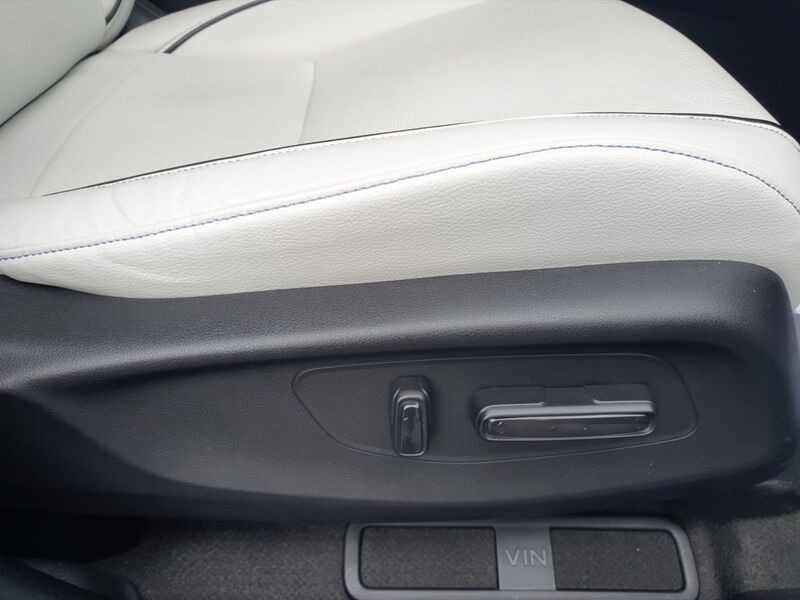 More views of Honda e:Ny1