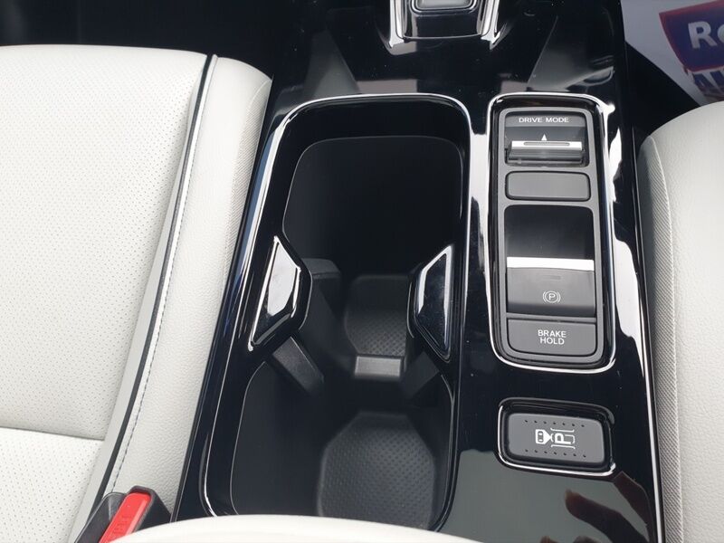 More views of Honda e:Ny1