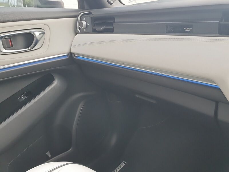 More views of Honda e:Ny1