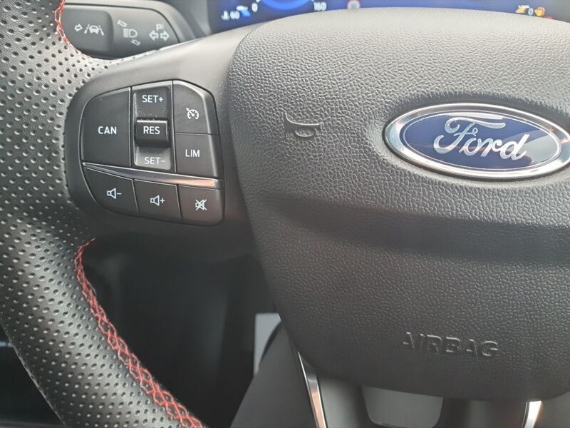 More views of Ford Puma