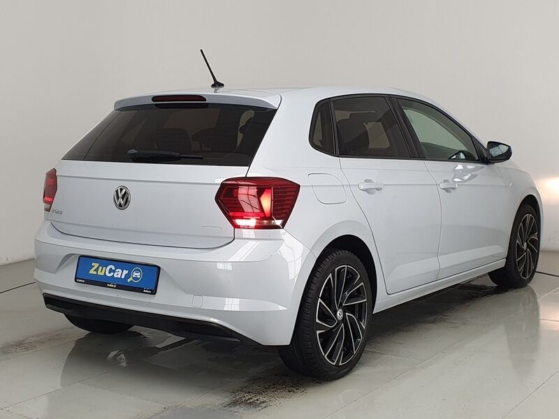 More views of Volkswagen Polo