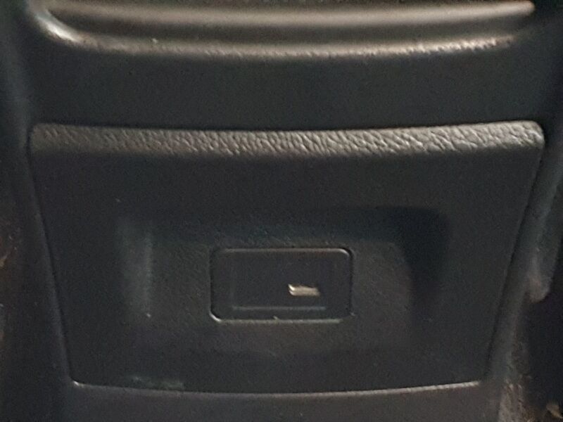 More views of Mercedes-Benz GLA