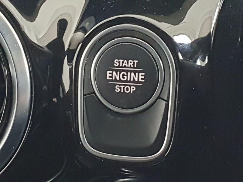 More views of Mercedes-Benz GLA