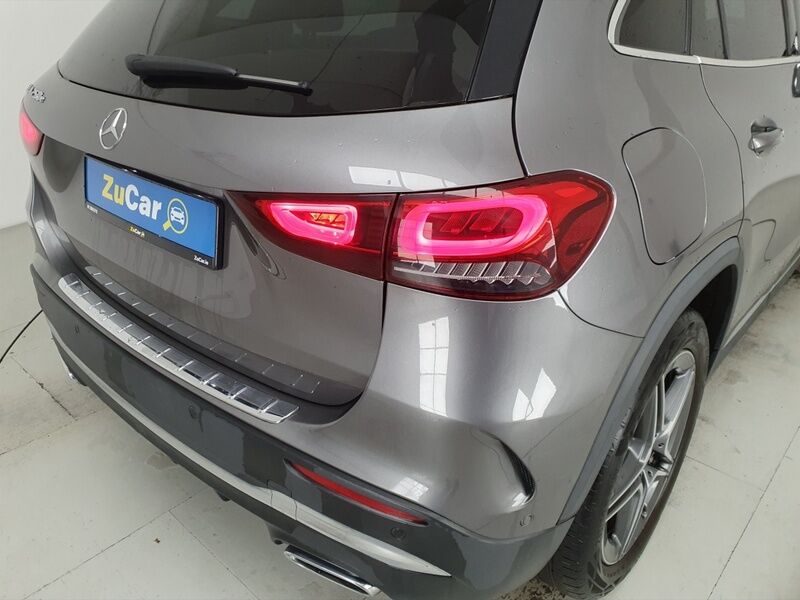 More views of Mercedes-Benz GLA