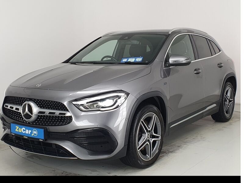 More views of Mercedes-Benz GLA