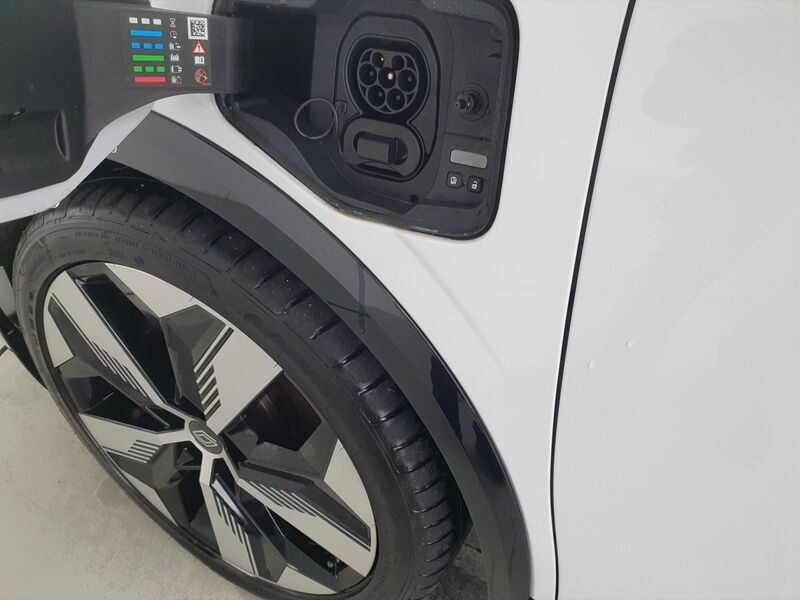 More views of Renault Megane E-Tech