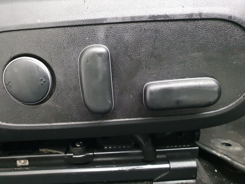 More views of Hyundai IONIQ 6