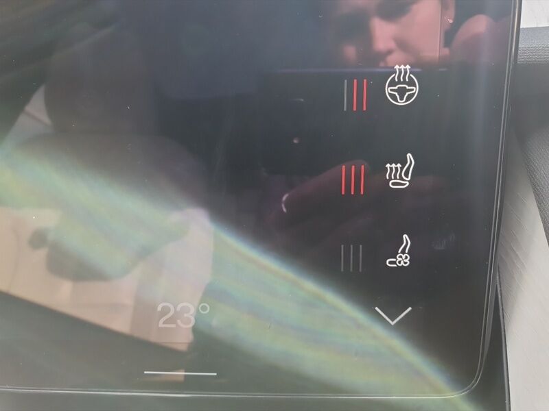 More views of Polestar 2