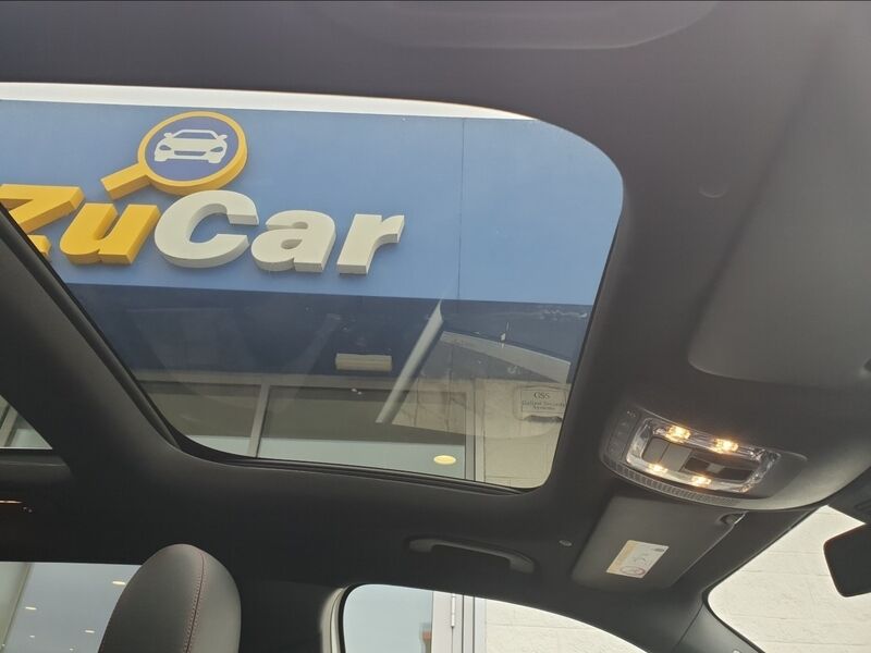 More views of Mercedes-Benz EQB